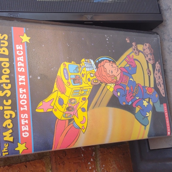 VHS Magic School Bus VHS Tape VCR - Picture 2 of 5